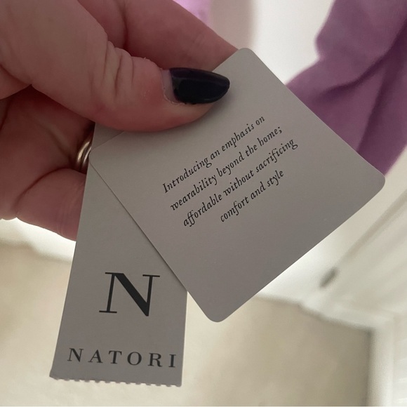 NWT Natori Purple Lavender Oasis Wrap Robe Size Medium Very Soft - Picture 5 of 8